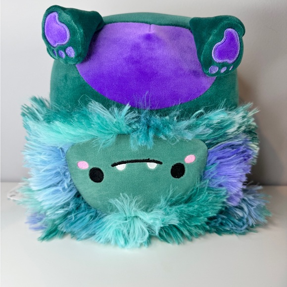 💜JT the Bigfoot Squishmallow 💚 - Picture 3 of 5